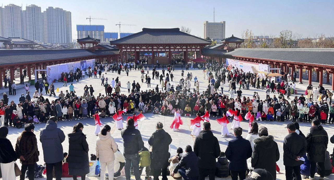 医圣家乡的冬至温暖，，白云山EVO视讯的爱心护航